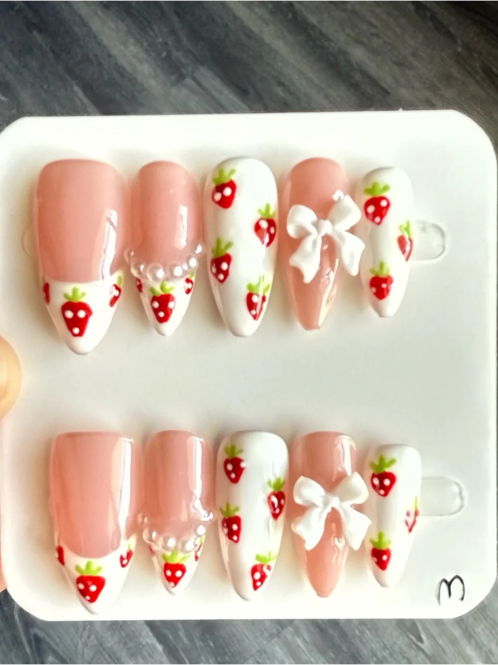 Strawberry Bow Press-On Nails - Pink & White - Picture 3 of 3